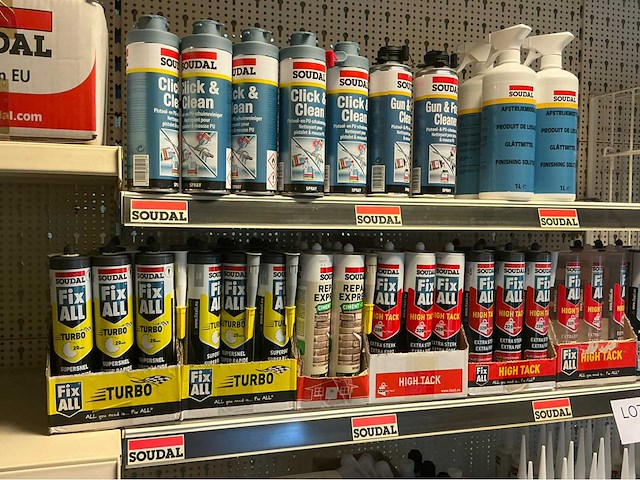Soudal zie foto siliconen - afbeelding 1 van  5
