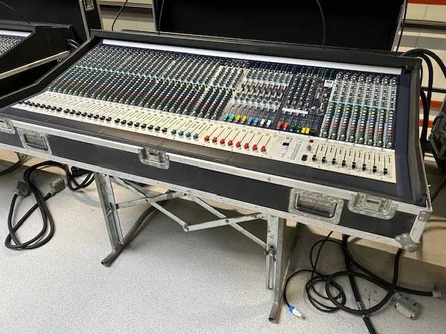 Soundcraft mh3 32 + 4 + dubbele voeding cps850 - afbeelding 4 van  4