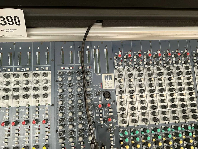 Soundcraft mh3 40ch + psu cps 800 - afbeelding 9 van  15