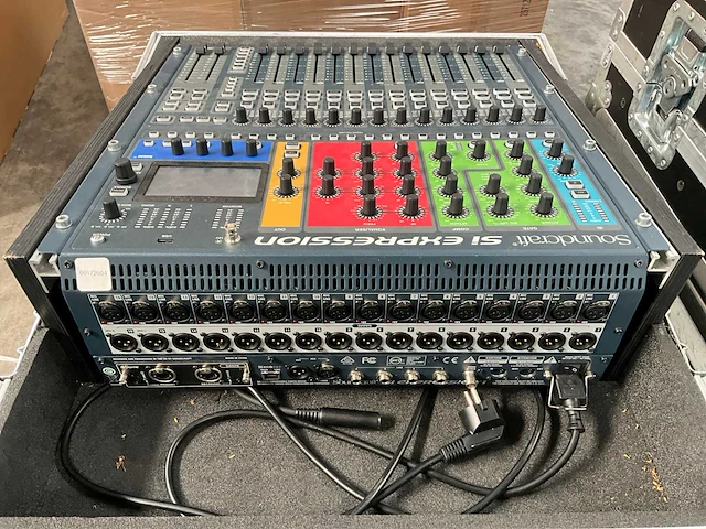 Soundcraft si expression - afbeelding 5 van  5