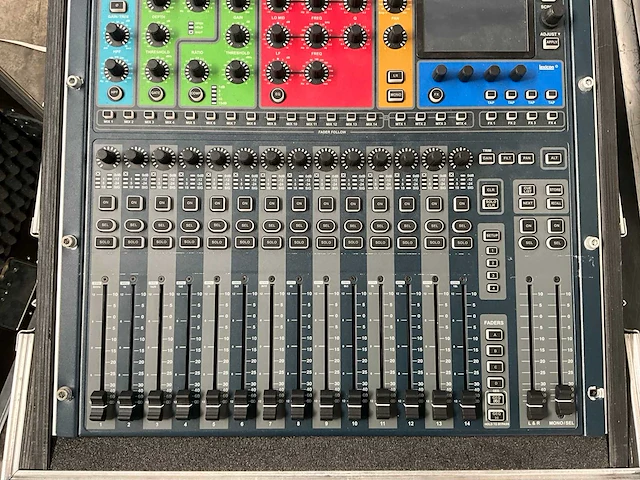 Soundcraft si expression - afbeelding 3 van  5