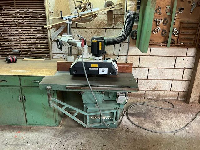 Sovrana verticale freesmachine - afbeelding 1 van  17