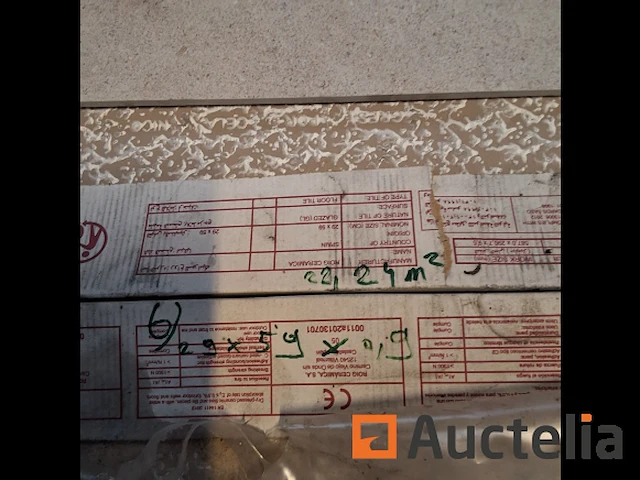Spaanse keramische 29 x 59 tegels 22,24 m2 - afbeelding 3 van  3