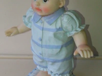 Spaarpot baby met muts blauw