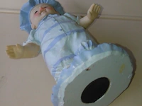 Spaarpot baby met muts blauw - afbeelding 9 van  9