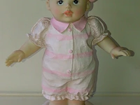 Spaarpot baby met muts roze - afbeelding 1 van  9