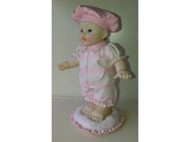 Spaarpot baby met muts roze - afbeelding 7 van  9
