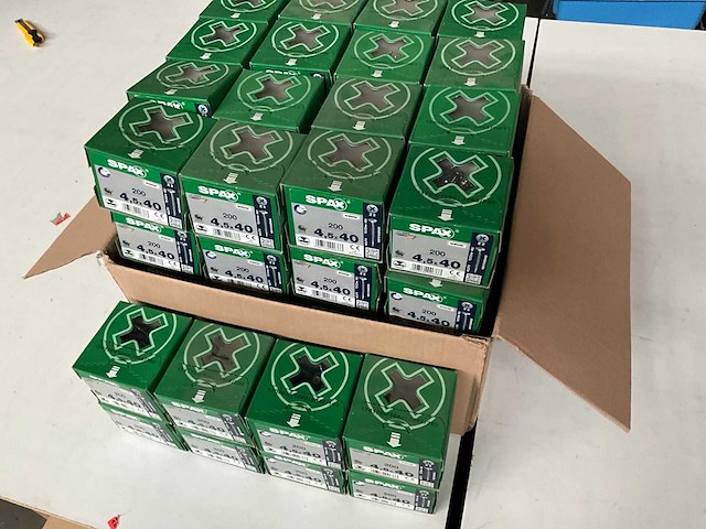 Spax schroef 200 stuks 4,5 x 40 (72x) - afbeelding 3 van  3