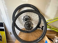 Specialized sirus 2.0 maat l stadsfiets - afbeelding 4 van  7