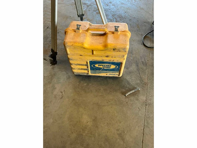Spectra buislaser dg511 bouwlaser - afbeelding 1 van  4