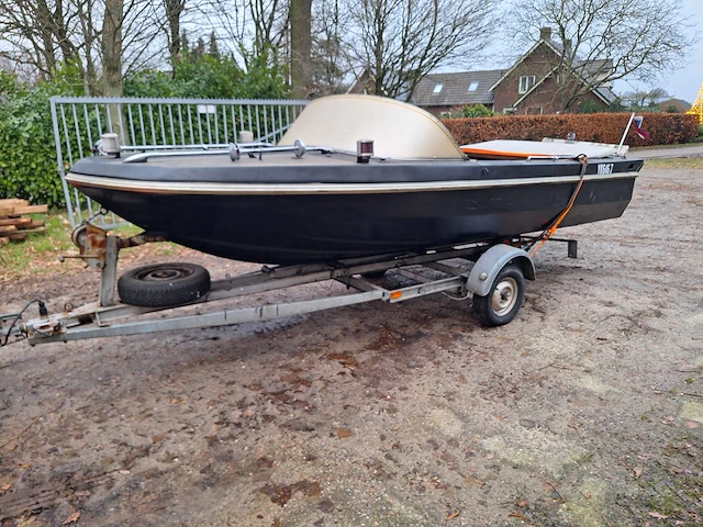 Speedboot - afbeelding 1 van  1