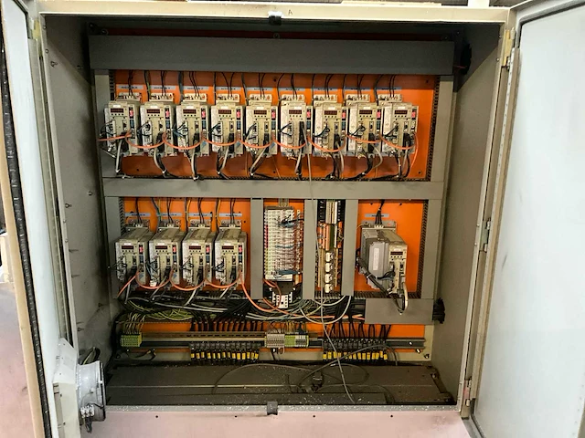 Speedline - aluminium profielbewerkingsmachine - afbeelding 9 van  34