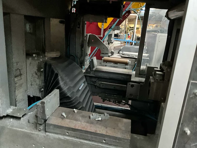 Speedline - aluminium profielbewerkingsmachine - afbeelding 17 van  34