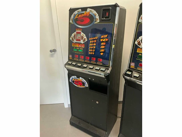 Speelautomaat lucky5 joker - afbeelding 2 van  5