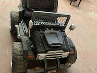 Speelgoed jeep - afbeelding 4 van  4