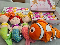 Speelgoed knuffels en badfiguurtjes - afbeelding 1 van  2