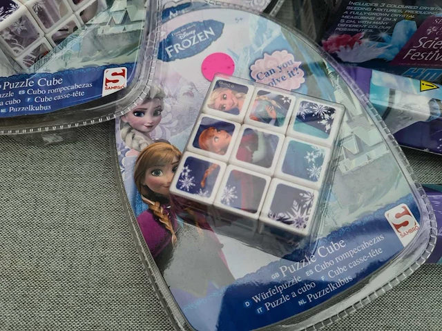 Speelgoed thema frozen 1 - afbeelding 2 van  2