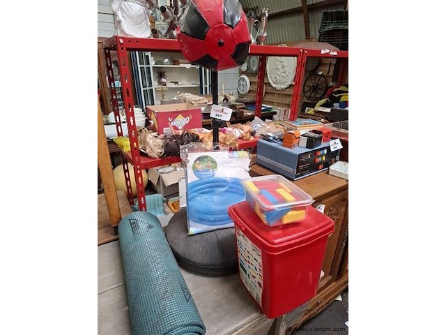 Speelgoed - afbeelding 1 van  4