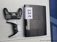 Spelconsole sony ps3, zonder kabels, werking niet gekend, met toebehoren - afbeelding 3 van  3