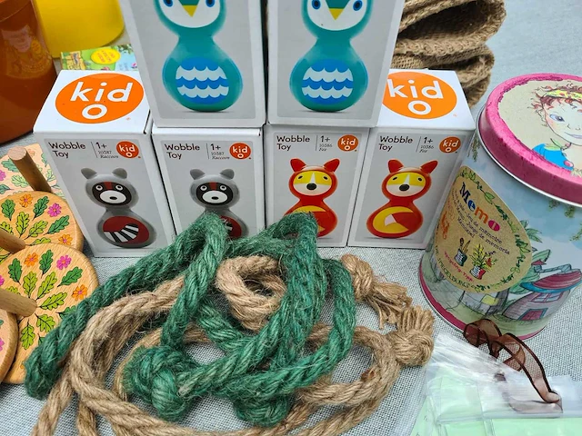 Spelkoffer inhoud pipa lupina/pipi langkous - afbeelding 4 van  13