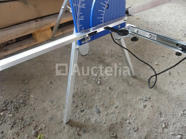Spewe isolatie snijtafel - afbeelding 1 van  9