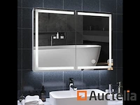 Spiegel toiletkast met led-verlichting en stopcontact - afbeelding 5 van  9
