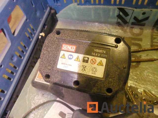 Spijkermachine voor gyproc met senco duraspin ds202-14v schroef overblijfsel - afbeelding 10 van  12