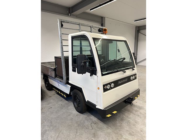 Spijkstaal trekker - bj 2010 - afbeelding 8 van  14