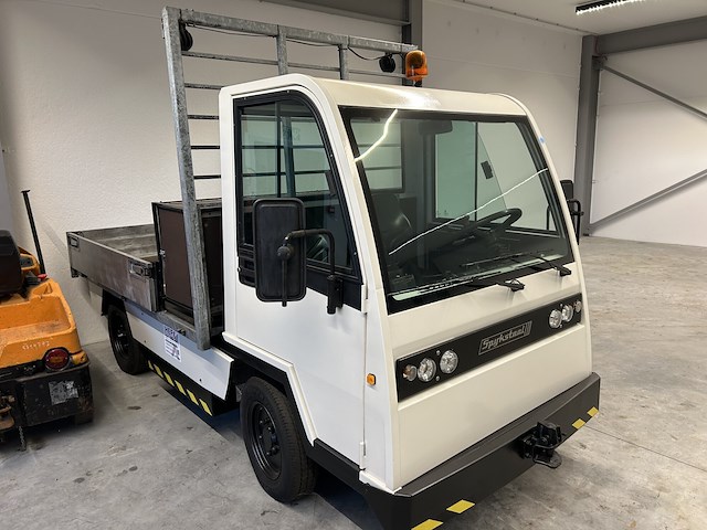 Spijkstaal trekker - bj 2010 - afbeelding 10 van  14