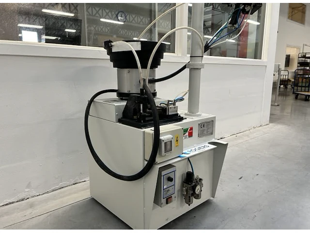 Spinamatic glf vinyllijm- en deugelpistool - afbeelding 1 van  9