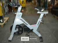 Spinning fiets spinner nxt toonzaal model - afbeelding 1 van  4