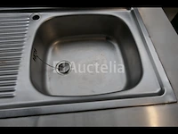 Spoelbakkast en schuifdeuren met achterwand - afbeelding 7 van  14