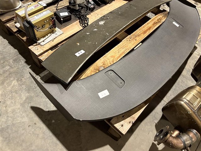 Spoiler carbon - afbeelding 2 van  7