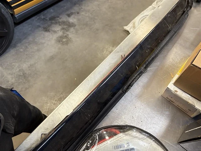 Spoiler + remlicht porsche 964/993 - afbeelding 7 van  7