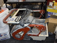 Sponskuismachine raimondi, berta adv - afbeelding 1 van  2