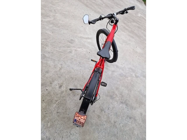 Sportieve e-bike trek - afbeelding 12 van  14