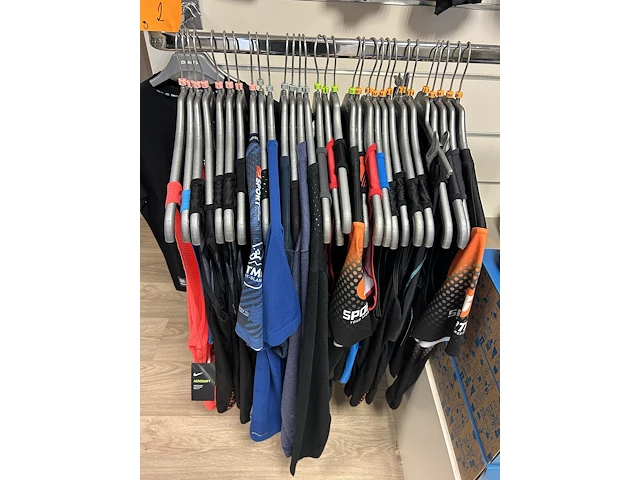Sportkledij heren - afbeelding 2 van  9
