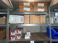 Spots - afbeelding 1 van  8