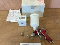 Spraygun spuitpistool - afbeelding 1 van  1