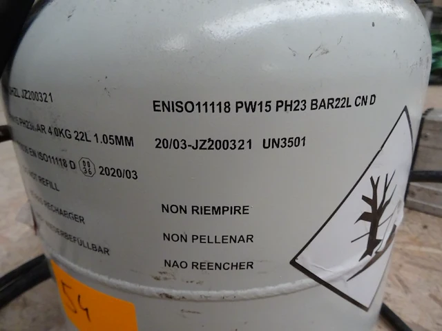 Spraytank met pistool - afbeelding 3 van  4