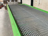 Spreutels diegem - rampe - hydraulische laadbrug 8 ton verrijdbaar 380v - 2001 - afbeelding 5 van  11