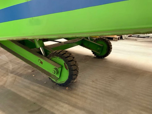 Spreutels diegem - rampe - hydraulische laadbrug 8 ton verrijdbaar 380v - 2001 - afbeelding 8 van  11