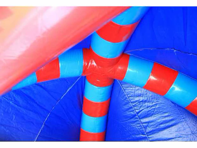Springkasteel dome seaworld compleet met blower en transportzak. - afbeelding 6 van  10