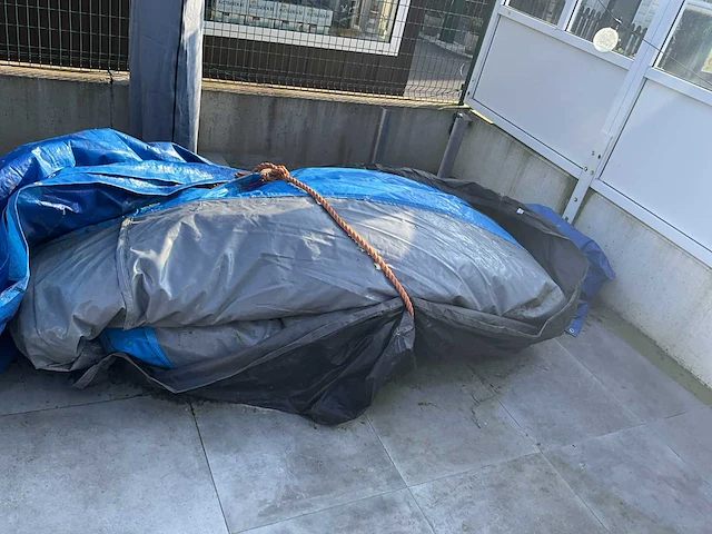 Springkasteel dome seaworld compleet met blower en transportzak. - afbeelding 10 van  10