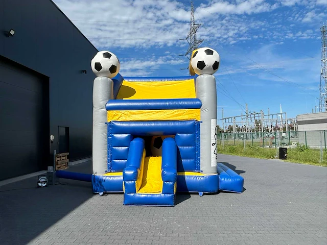 Springkasteel 'voetbal 1' - afbeelding 3 van  6