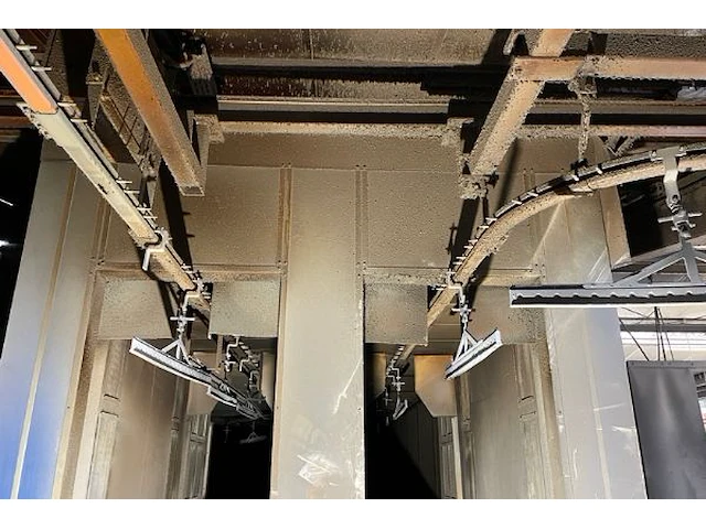 Spuitcabine wagner/estee spuitsysteem met rail techniek sgc - afbeelding 10 van  39