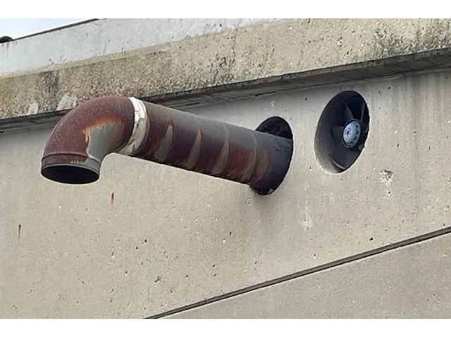 Spuitcabine wagner/estee spuitsysteem met rail techniek sgc - afbeelding 33 van  39