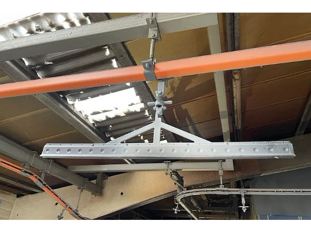 Spuitcabine wagner/estee spuitsysteem met rail techniek sgc - afbeelding 39 van  39