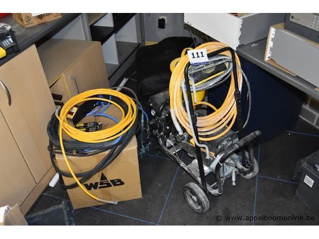 Spuitmachine wagner ab100 met toebehoren - afbeelding 1 van  5