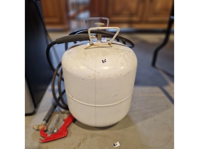 Spuitpistool met contactlijm - afbeelding 1 van  1